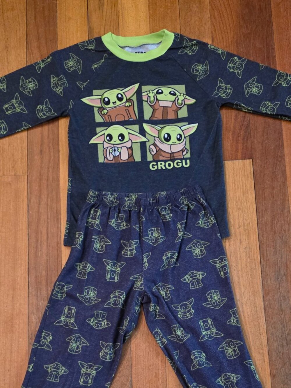 Star Wars Grogu 2-Piece Pajama Set Size M (8-10)